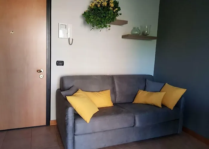 Sunflower House Ieo Ripamonti דירה *